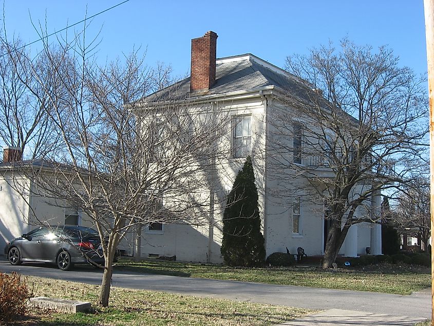The McReynolds House in Elkton, Kentucky, was built in 1860.