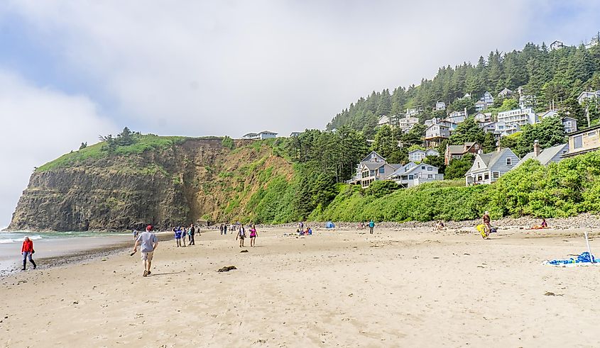 Oceanside is a cozy little hideaway located just off the Three Capes Scenic Route, via Pernelle Voyage / Shutterstock.com