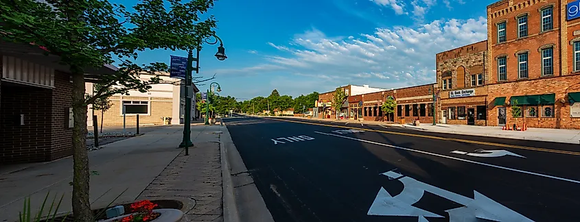Panoramic view of the historic Grand Ledge downtown district