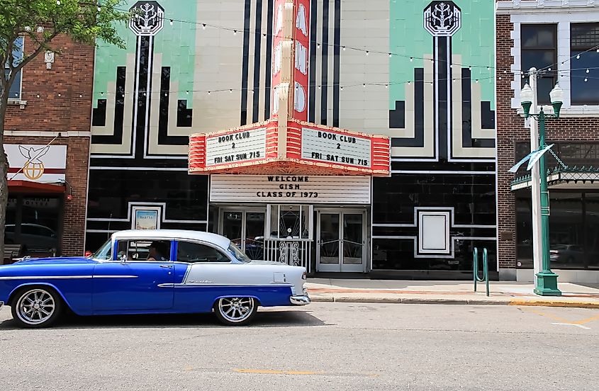 A movie theater in Grand Island, Nebraska