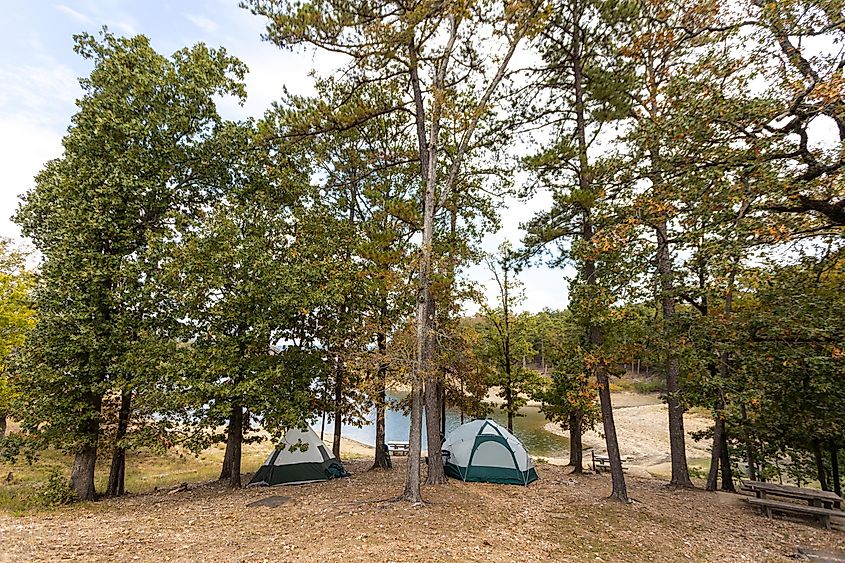 Campground beside the Broken Bow Lake in Oklahoma.