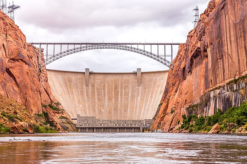 Close view of the Glen Canyon Dam and Glen Canyon Bridge
