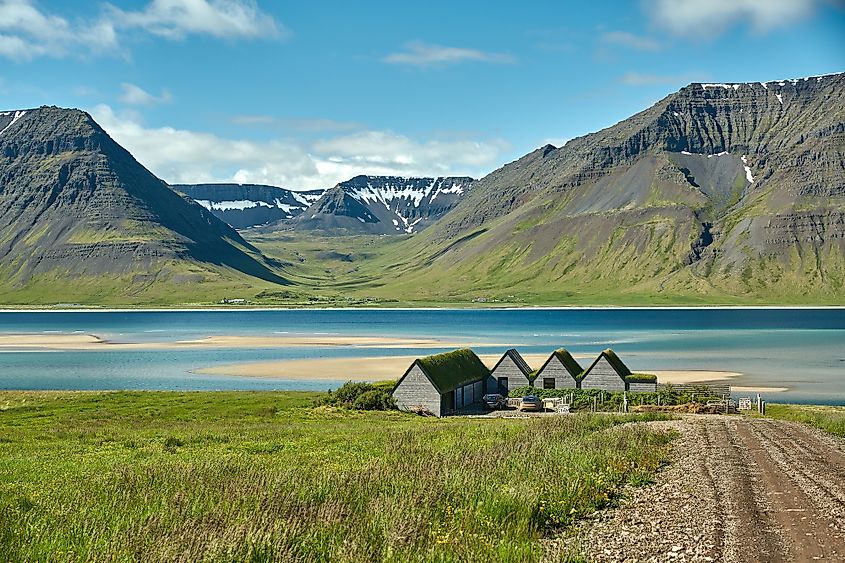 Iceland mountains