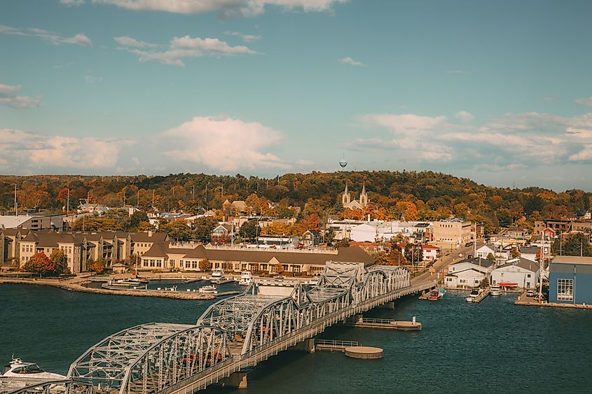 Aerial view of Sturgeon Bay, Wisconsin during fall