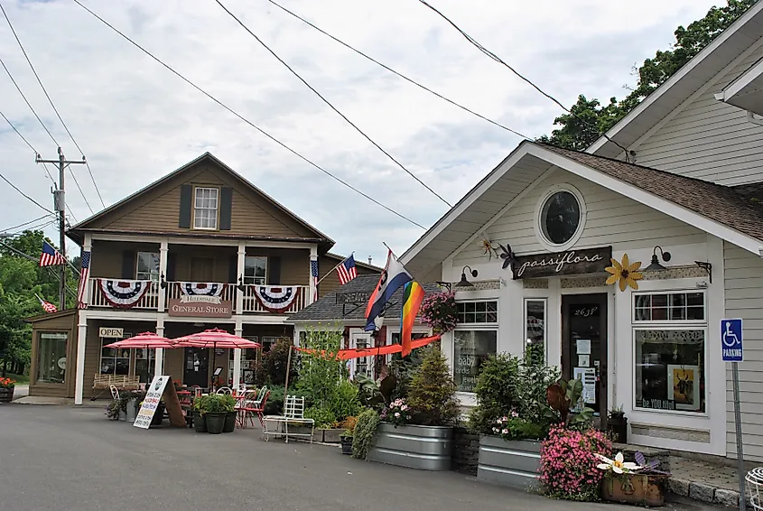 Hillsdale hamlet, with general store in the background.