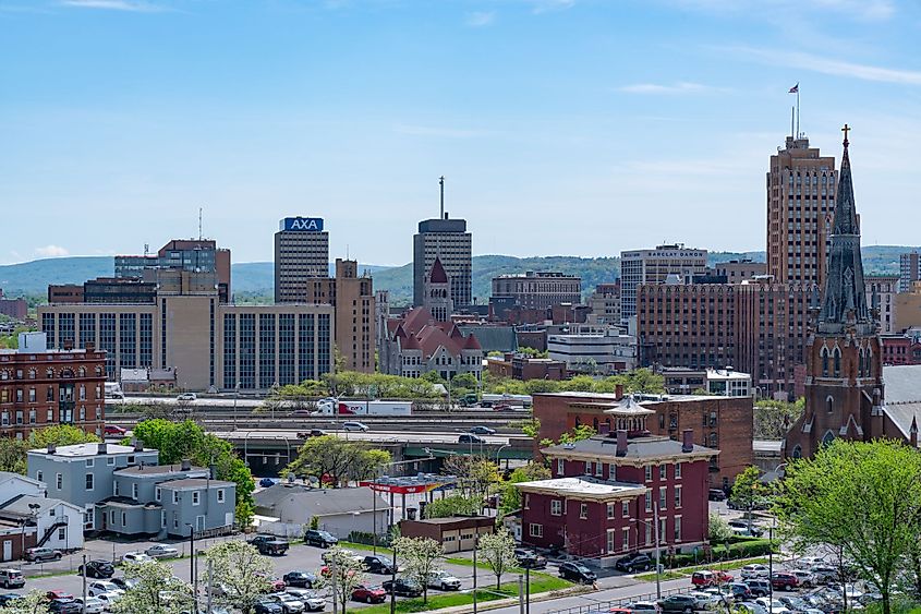 Daytime skyline of Syracuse, New York.