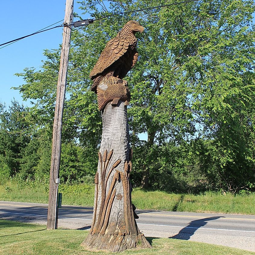 Eagle Chainsaw Carving, 27900 Pontiac Trail, Lyon Township, Michigan