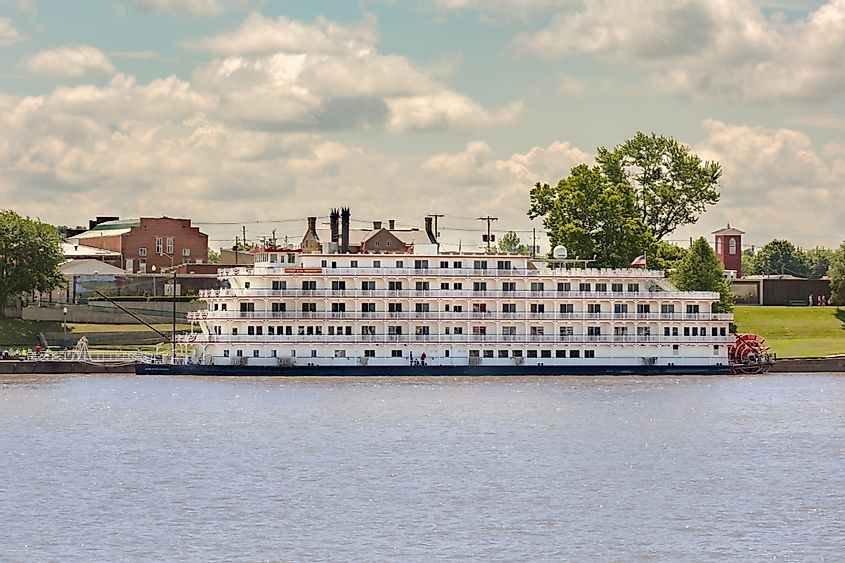 Sternwheeler Queen of the Mississippi docked on Ohio River in Point Pleasant, West Virginia.