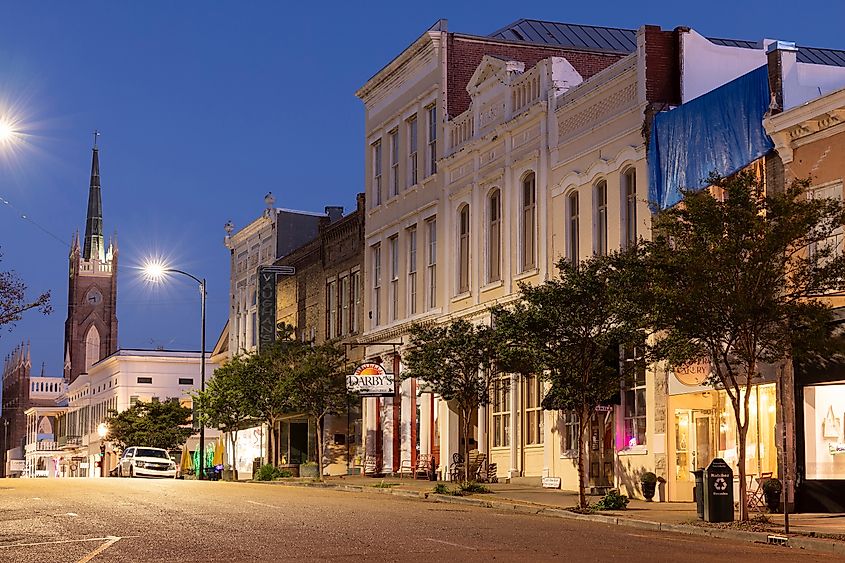 Downtown Natchez in the evening. Matt Gush / Shutterstock.com