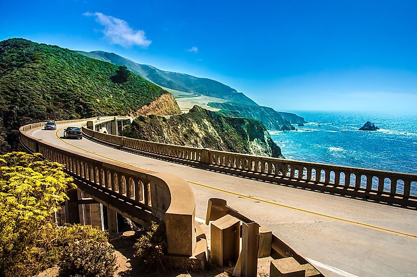 Stock Photo ID: 389893837 Bixby Creek Bridge on Highway #1 at the US West Coast traveling south to Los Angeles, Big Sur Area