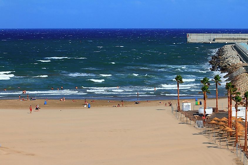 A beach on the Gulf of Valencia.