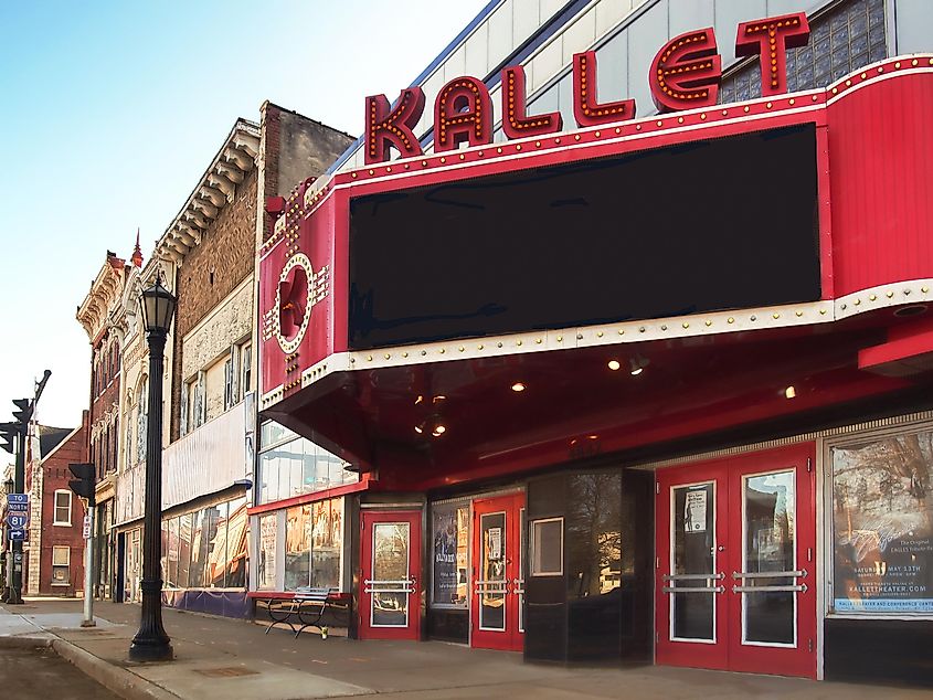 The Kallet Theater and Conference Center in downtown Clayton, New York, via Wirestock / iStock.com
