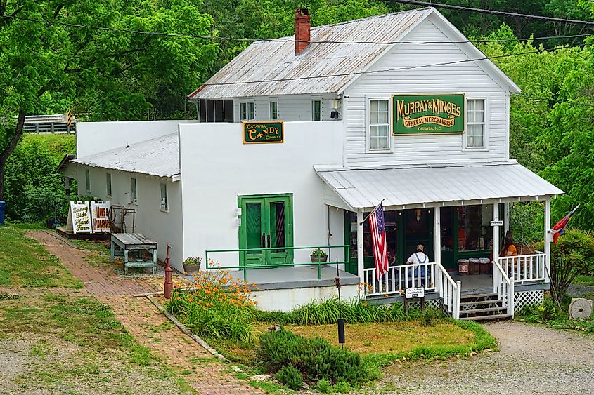 Murray & Minges store in Catawba, North Carolina.