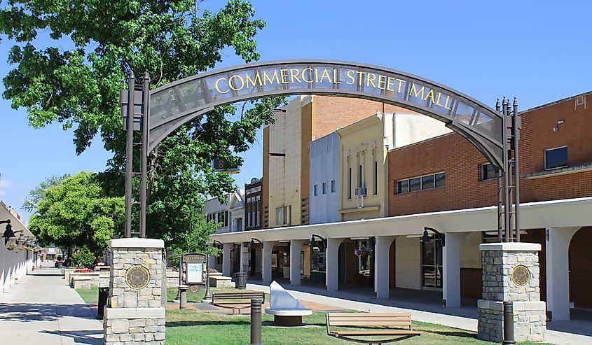 View of the Commercial Street Mall area of downtown Atchison, Kansas