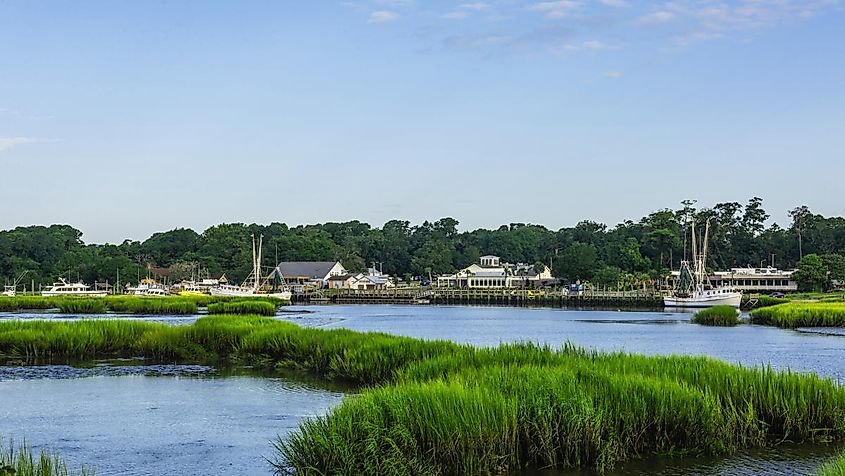 Port in Calabash, North Carolina, via https://www.ncbrunswick.com/islands-towns/calabash/