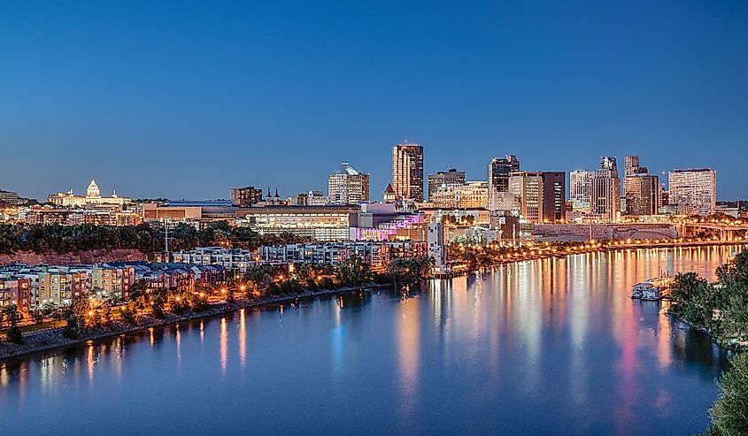 St. Paul, Minnesota skyline at dusk.