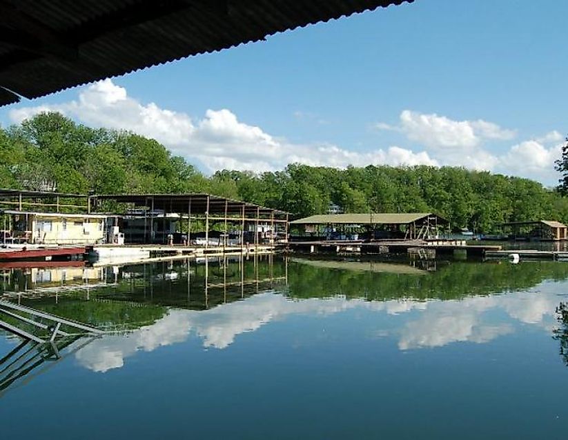 Herrington Lake in Kentucky, via www.kentuckytourism.com