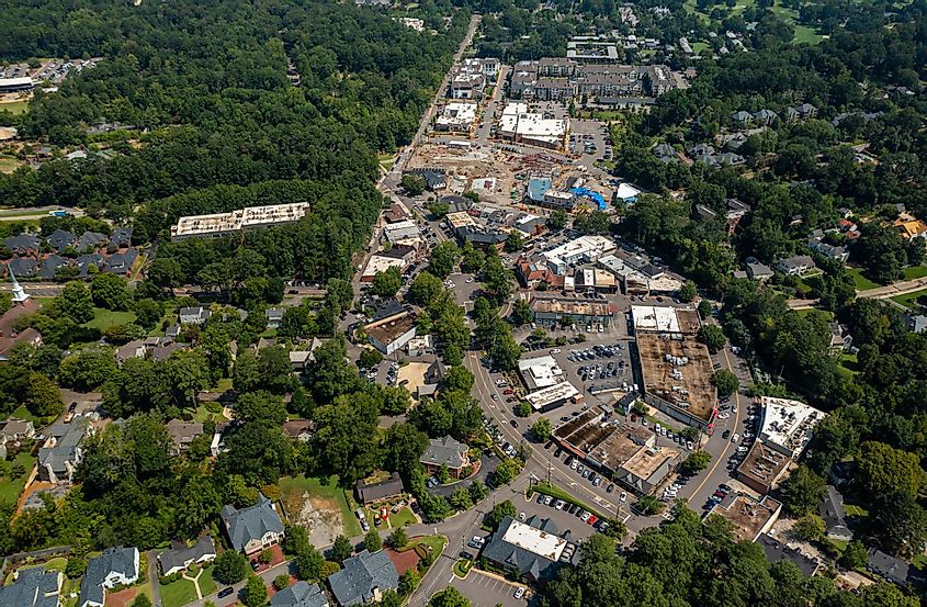 Aerial view of the town of Mountain Brook, Alabama.