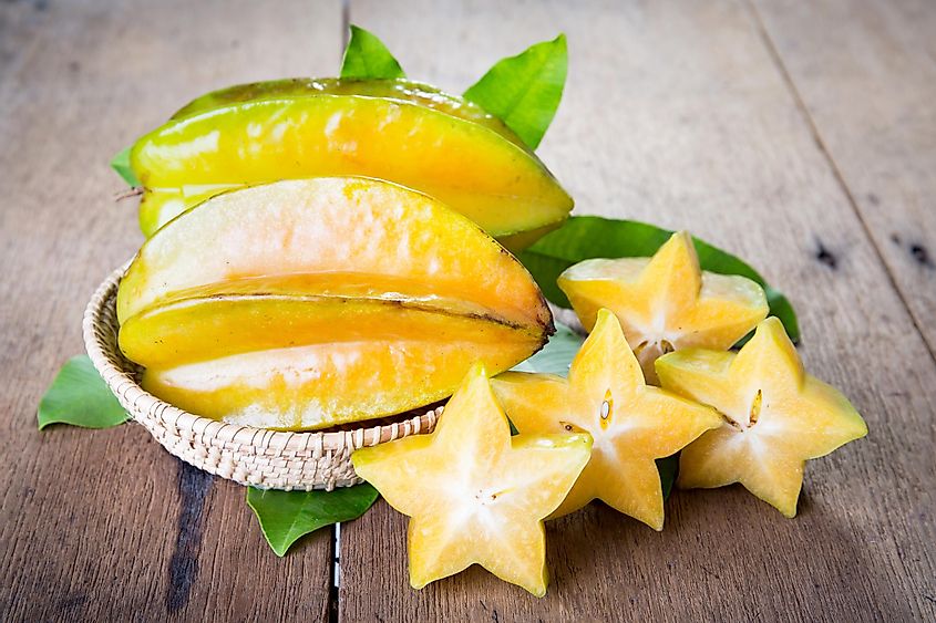 Destruktiv Begyndelsen Thrust The 10 Most Poisonous Fruits In The World - WorldAtlas