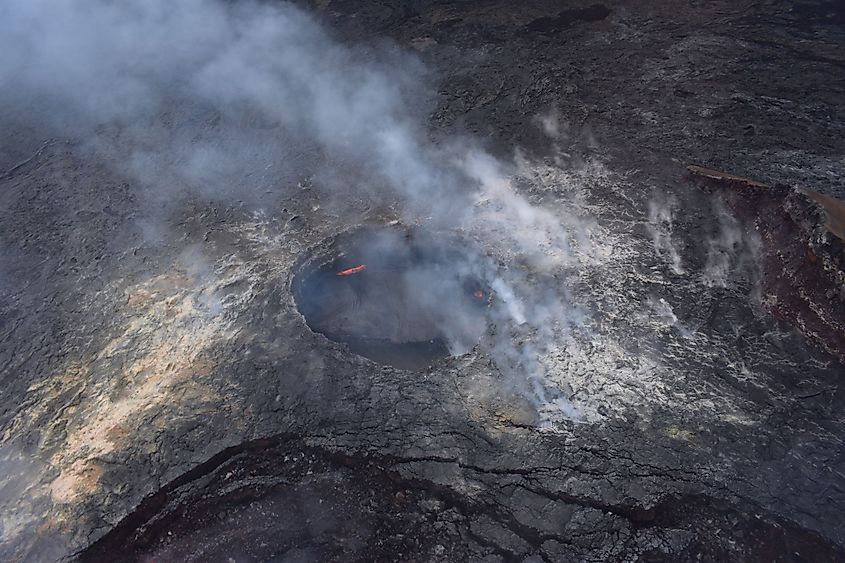 Aerial view of Mauna Loa Volcano crater in Big Island, Hawaii. 