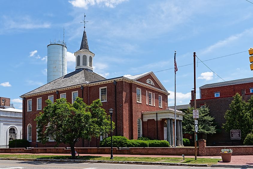 The old Salem County Courthouse, built in 1735,  is the oldest active courthouse in New Jersey and the second oldest in the United States.