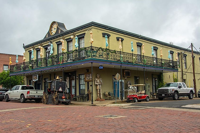 the Victorian style Historic Jefferson Hotel originally built as a cotton warehouse by the founder of Jefferson, Allen Urquhart