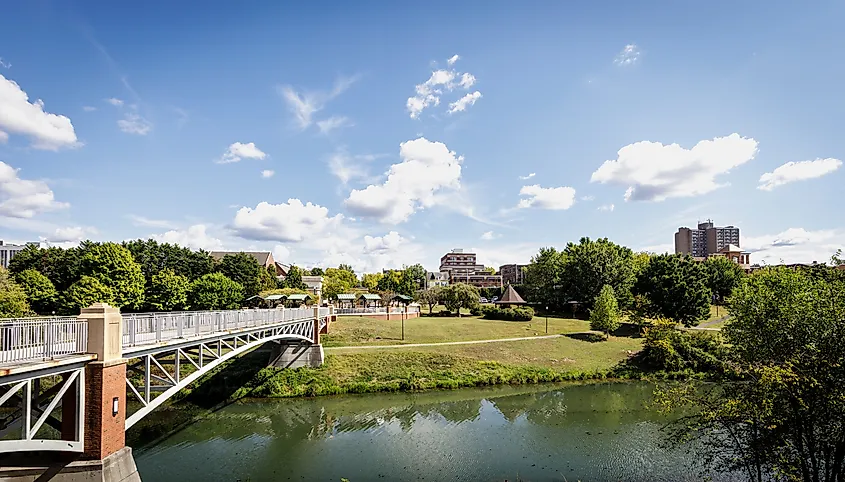 Maryville foot bridge from Blount County library toward downtown