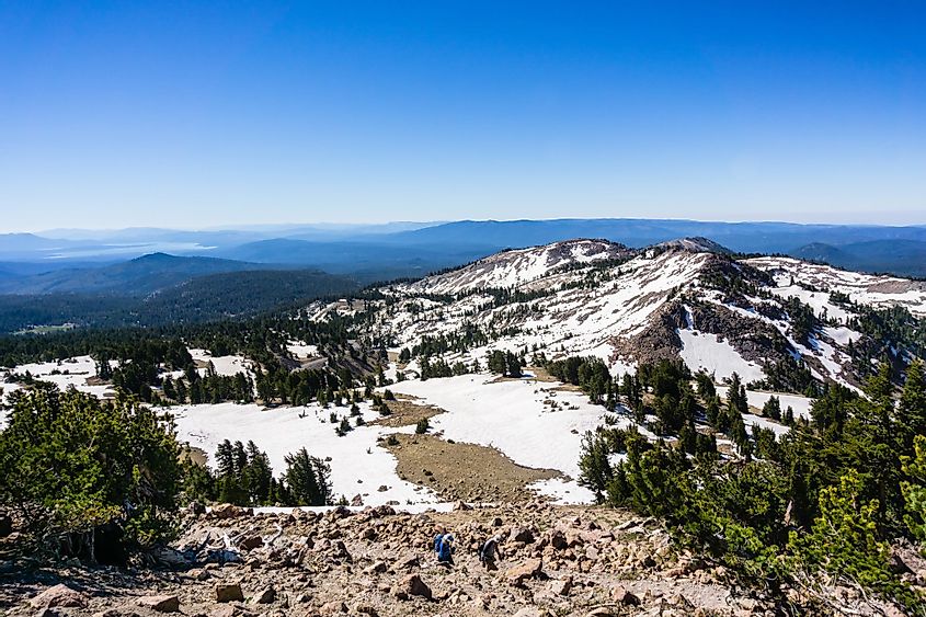Hiking views from the trail to Lassen Peak