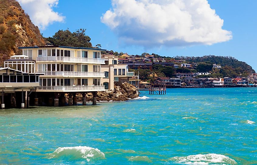 Tiburon, California waterfront on the San Francisco Bay, via 