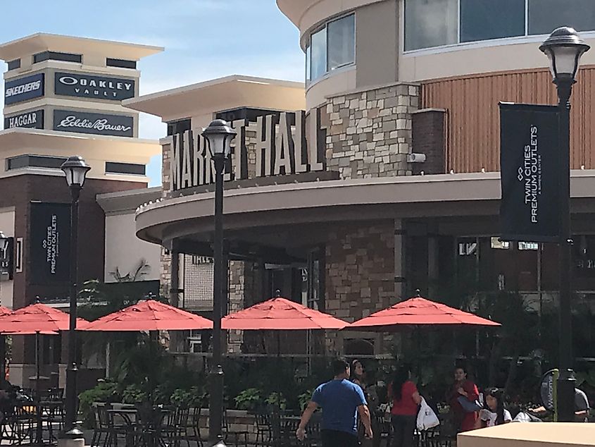 Twin Cities Premium Outlets in Eagan, Minnesota (Editorial credit: Ritu Manoj Jethani / Shutterstock.com)