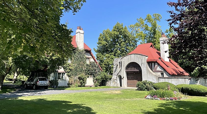 The Rosebush House in Millwood, Washington.