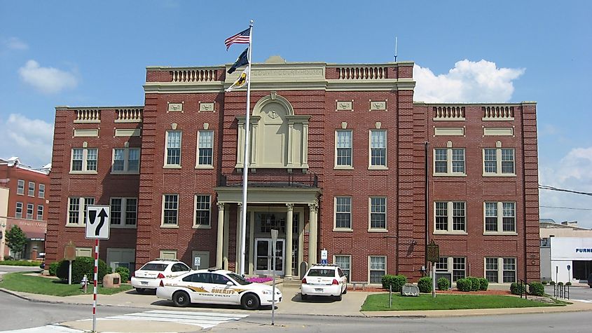 Hardin County Old Courthouse in downtown Elizabethtown, Kentucky.