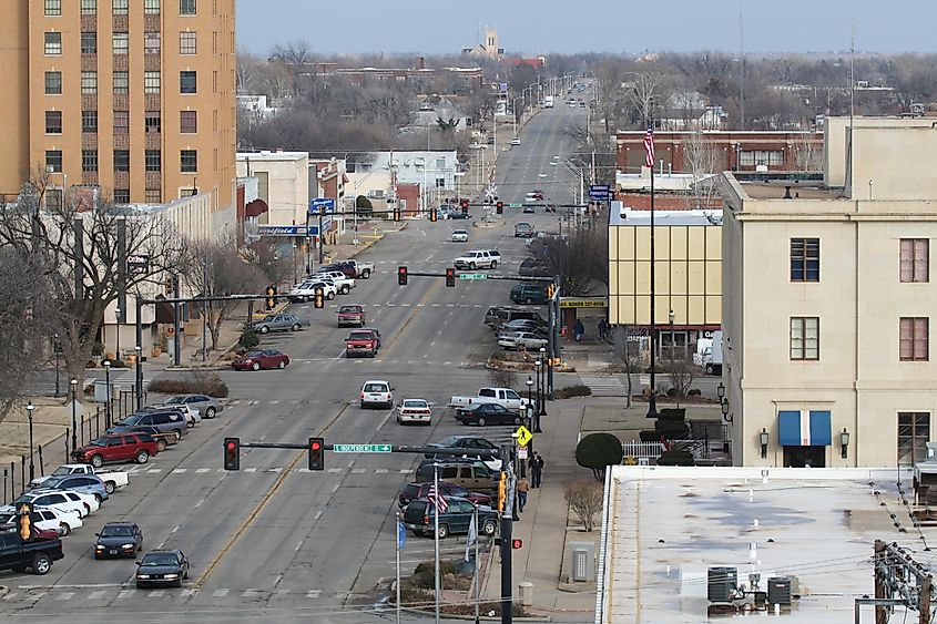 Downtown Enid, Oklahoma. Image Credit: Drobinson