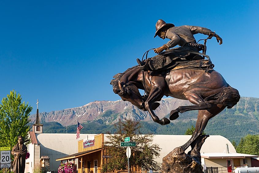 A statue of a bucking bronco by Austin Barton in downtown Joseph, Oregon.