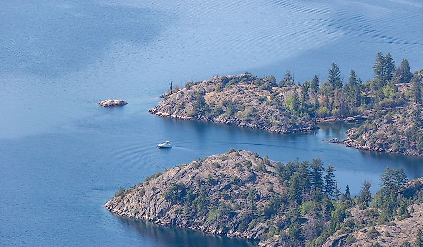 Boating on Fremont Lake in Pinedale, Wyoming