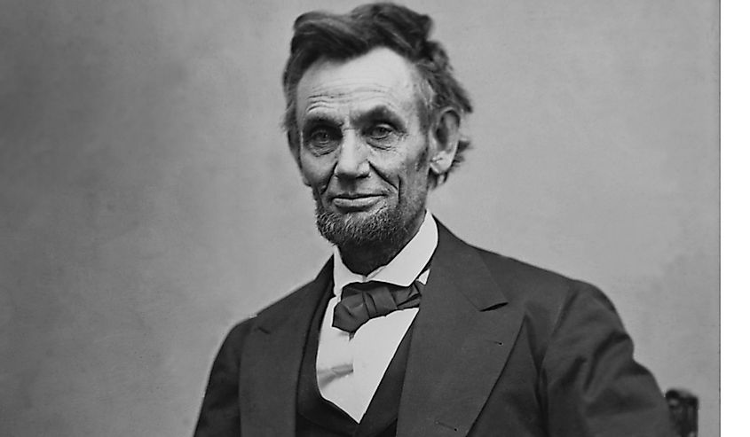 A photograph of Abraham Lincoln in 1865. 