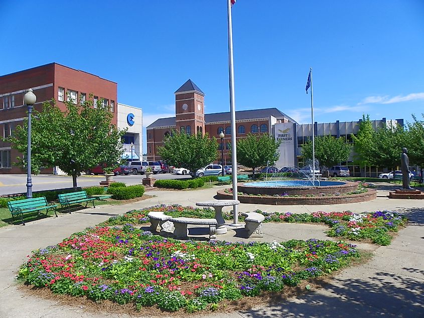 Fountain Square, Somerset, Kentucky. Image credit: J. Stephen Conn/Flickr.