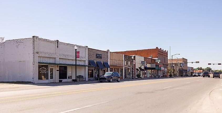 Davis, Oklahoma, USA. Editorial credit: Roberto Galan / Shutterstock.com