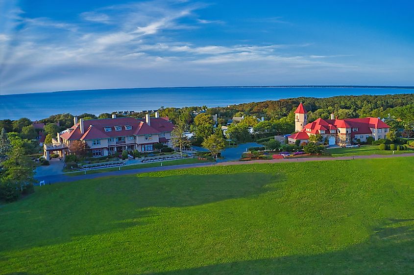 Ocean Edge Resort and Golf Club in Cape Cod, via 