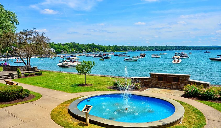 Beautiful scenery on the Skaneateles Lake, one of the Finger Lakes