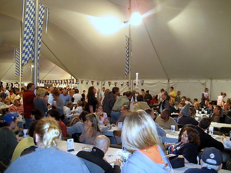 Scene during the 2008 Oktoberfest of the Delaware Saengerbund, Delaware, USA.