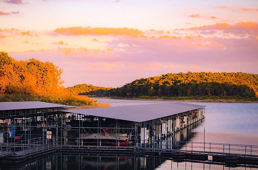 A beautiful fall sunset on Norfork Lake in Mountain Home, Arkansas