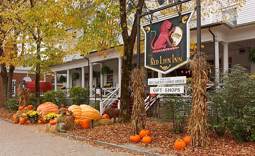 A sign greets visitors to the historic Red Lion Inn in Stockbridge, Massachusetts