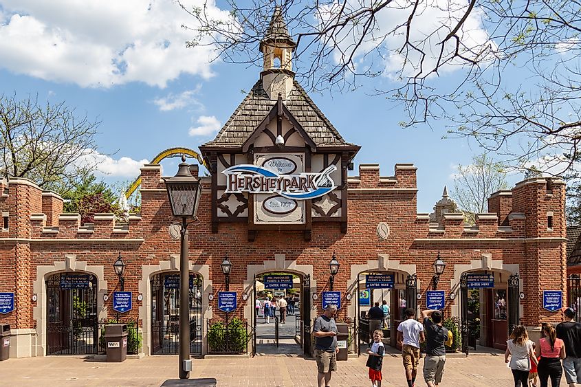 The main gateway entrance to Hersheypark, a family theme park situated in Hershey, Pennsylvania. Editorial credit: George Sheldon / Shutterstock.com