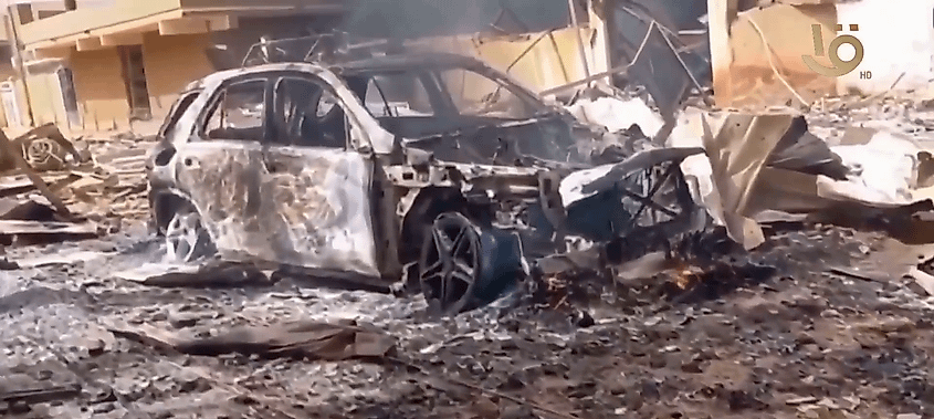 A car destroyed in El Fasher during its siege.