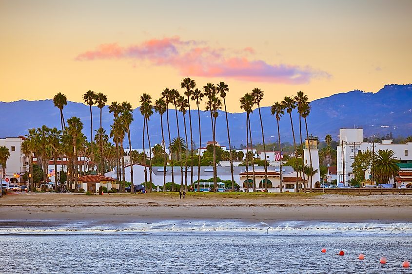 Santa Barbara, bordered by the spectacular sea and mountains.