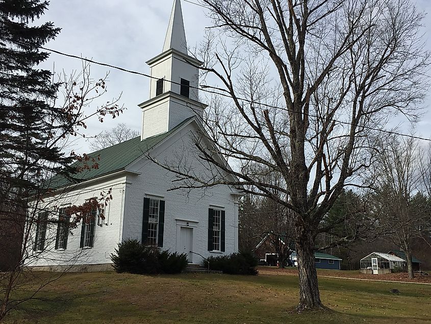  Chatham Congregational Church in Chatham village