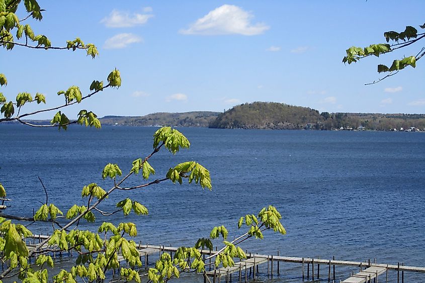 The beautiful Saratoga Lake in Wyoming.