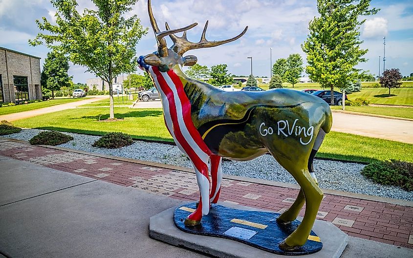 A metal representation of a deer in the vicinity of RV/MH Hall of Fame Museum