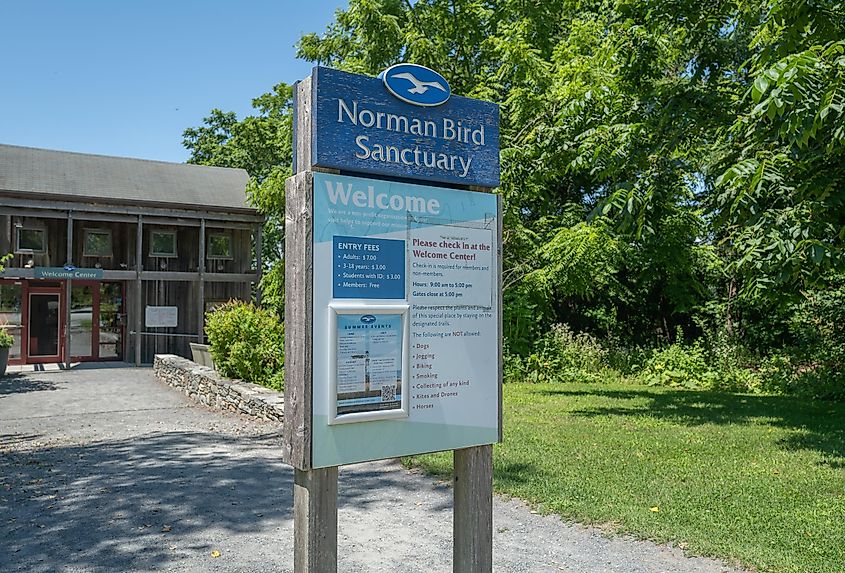 The Norman Bird Sanctuary is seen in Middletown, Rhode Island. Editorial credit: Ben Von Klemperer / Shutterstock.com